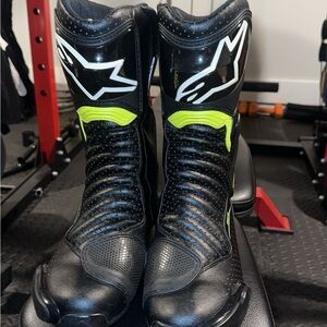 Alpinestars Black and Neon Green Men's Athletic Boots